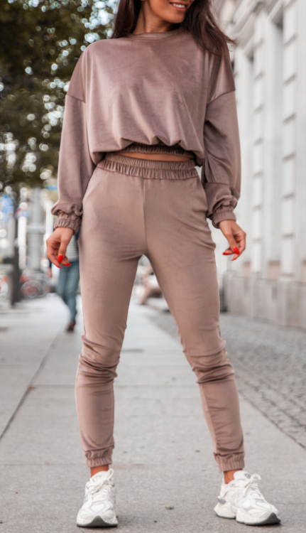 Welurowy komplet spodnie i bluza Kiki