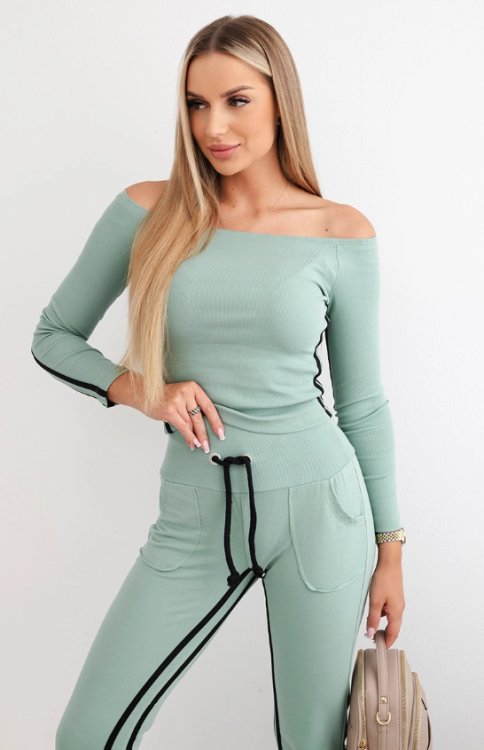 Stylowy komplet z lampasami Dalia