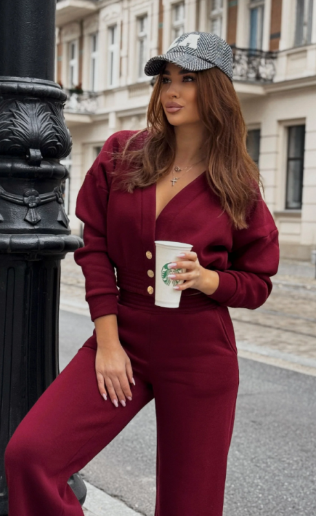 Sweterkowy komplet szerokie spodnie + bluza Meggi