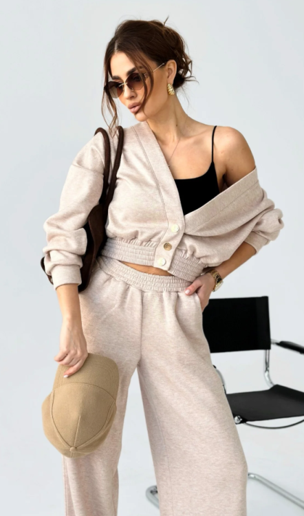 Sweterkowy komplet szerokie spodnie + bluza Meggi
